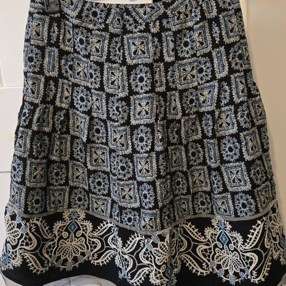 Navy blue skirt